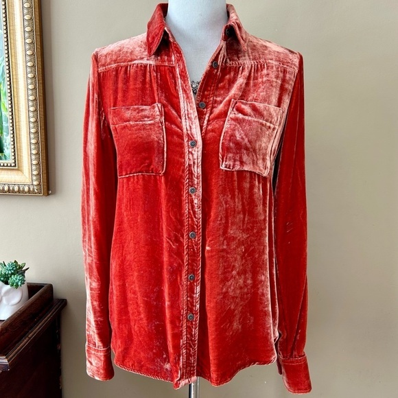 Anthropologie Holding Horses Rust Orange Crushed Velvet Silk Button Down Size S - Picture 1 of 15